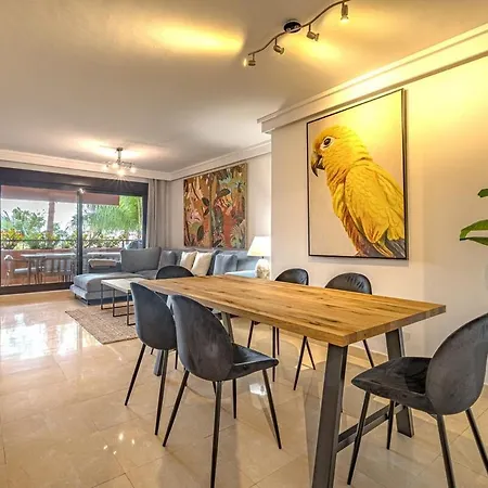 Guadalmansa Flat - Modern & Steps To Shore * Estepona